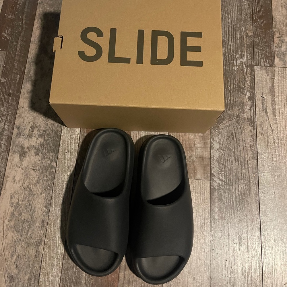 Yeezy slide ONYX